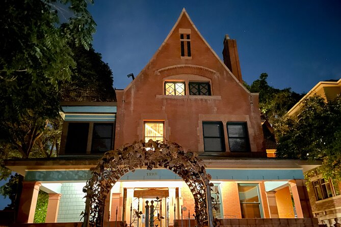 Twilight Ghost Tour - Key things that make the Twilight Ghost Tour special