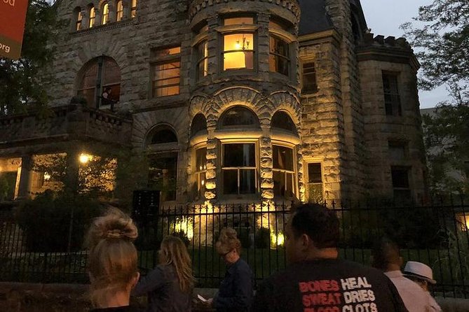 Twilight Ghost Tour - Stop 3: Colburn Apartments—Hollywood poets, Charlie Brown’s bar, and bohemian-era lore
