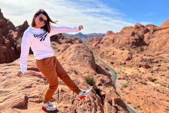 Valley of Fire and Red Rock Canyon Day Tour from Las Vegas - Red Rock Canyon National Conservation Area: a scenic stop, not a second full hike