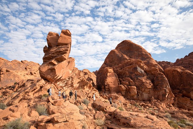 Valley of Fire Guided Hike from Las Vegas - Price and value: does $128.99 make sense for your day