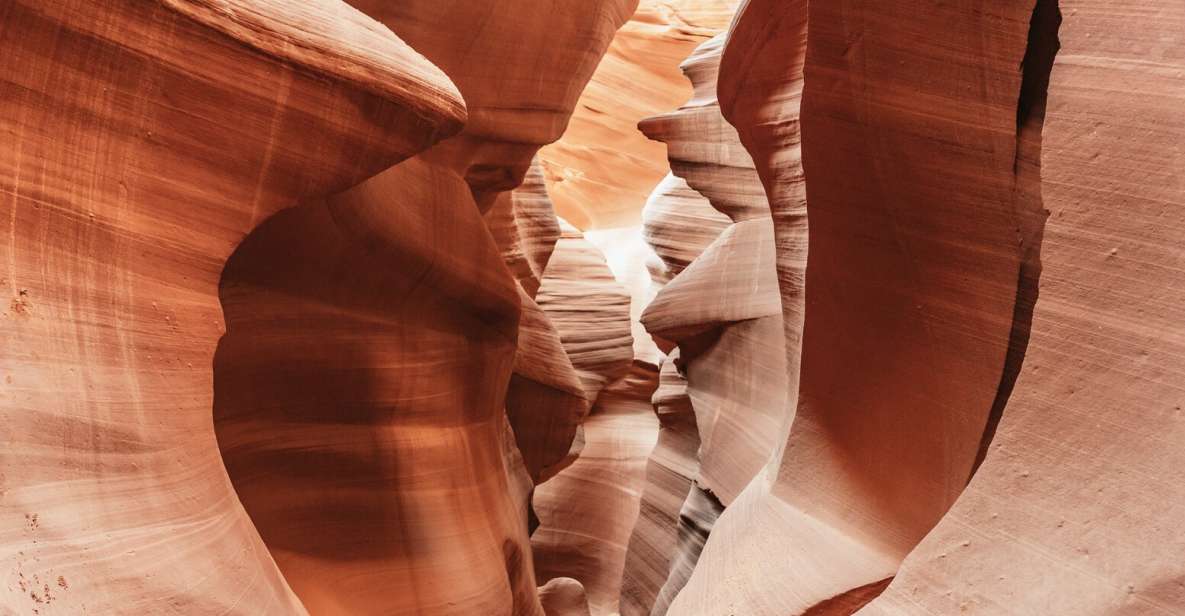 Vegas: Antelope Canyon & Horseshoe Bend Tour at Golden Hour - Lunch break and the art of not losing your stamina