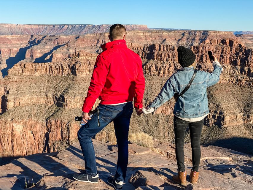 Vegas: Grand Canyon, Hoover Dam, Lunch/Skywalk Options, WiFi - Lunch and the value play: what $84 buys you