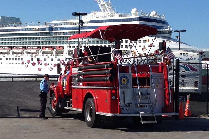 Vintage Fire Truck Sightseeing Tour of Portland Maine - Onboard narration and guides: why the commentary lands