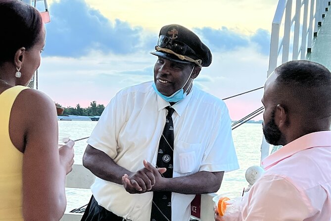 VIP Jazz Dinner Cruise with Private Tour and Open Bar Option - Open bar upgrade: When it helps, and when it might not