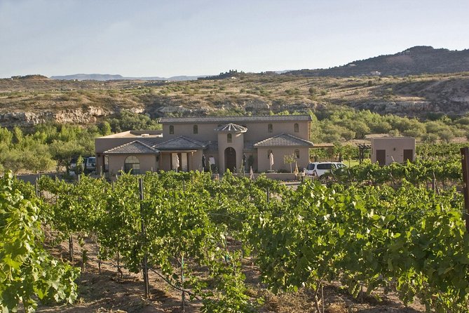Visit 4 Wineries in Limo Party Bus-Includes Charcuterie Lunch! - Pickup in Sedona and Oak Creek: What to Expect