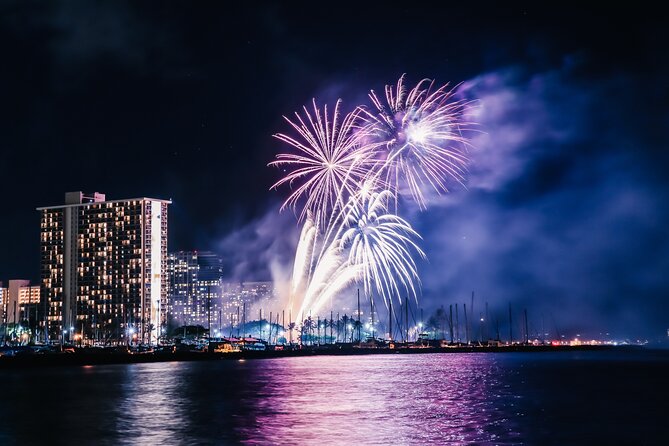 Waikiki: Friday Night Fireworks Catamaran Cruise - Key Points to Know Before You Go