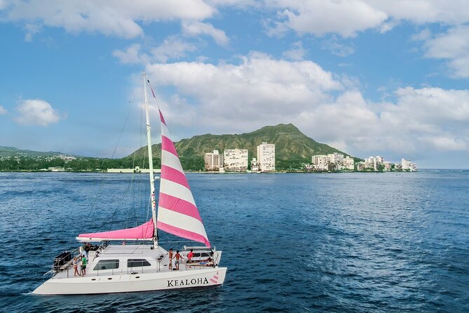 Waikiki: Friday Night Fireworks Catamaran Cruise - Cruising Around Waikiki With Diamond Head in View