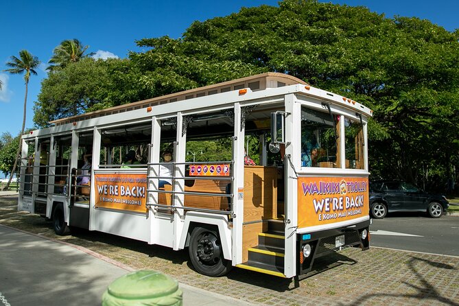 Waikiki Trolley Blue Line Coastline & Local Grindz Hop-on Hop-off - Meeting at Waikiki Shopping Plaza and Planning Your Day
