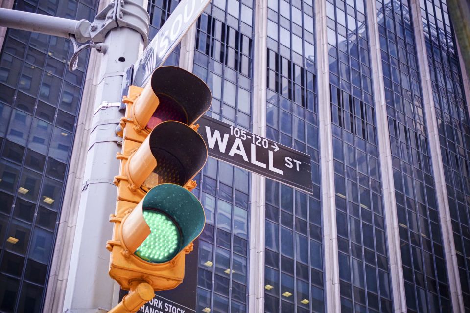 Wall Street Insider Tour with a Finance Professional - Starting at 22 Broad St: getting your bearings fast