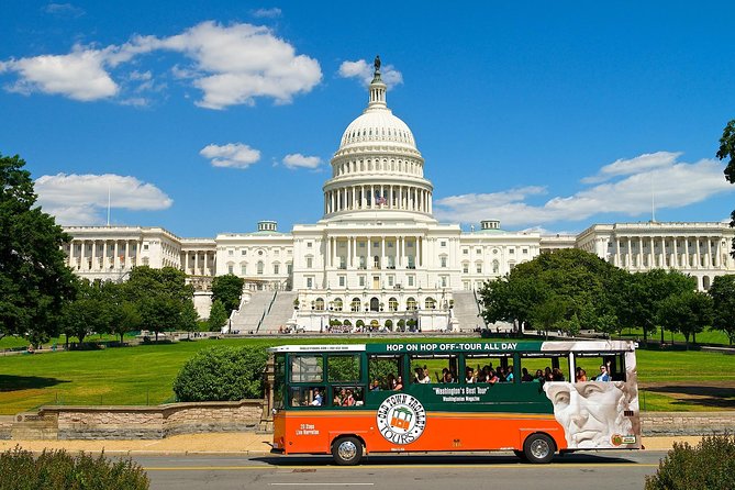 Washington DC Hop-On Hop-off Trolley Tour with 15 Stops - Narration and Audio Options: English Guide or Seven Languages