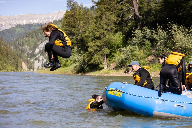 Whitewater Rafting in Jackson Hole : Family Standard Raft - Why this Jackson Hole rafting trip works for families