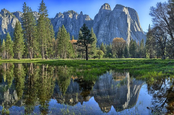 Yosemite National Park: Full Day Tour from San Francisco - Yosemite Falls timing: the walk that changes with the season